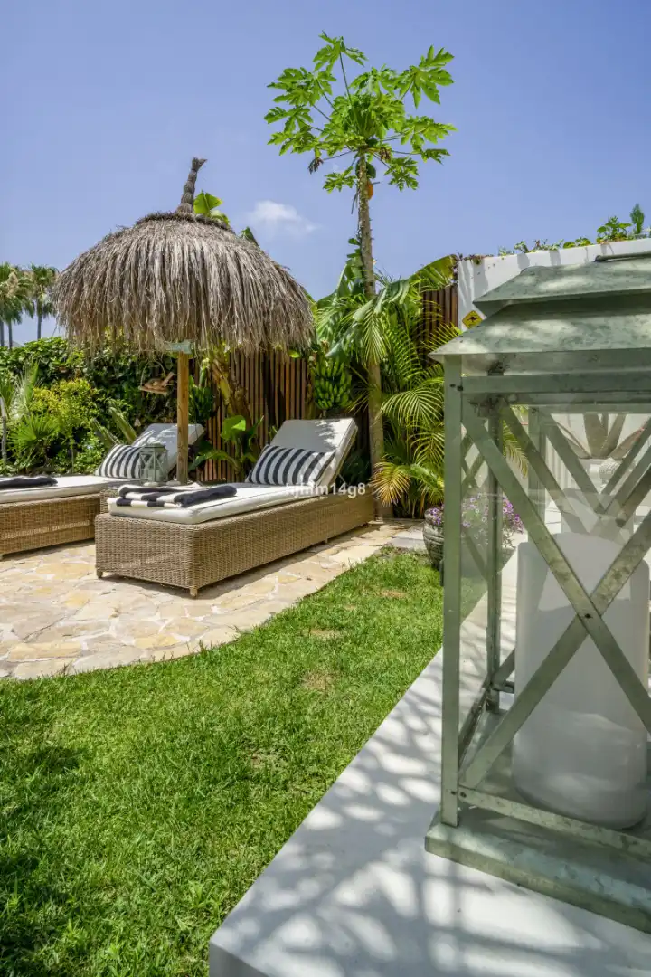 Terraza de Piso en venta en Marbella con Aire acondicionado, Trastero y Amueblado