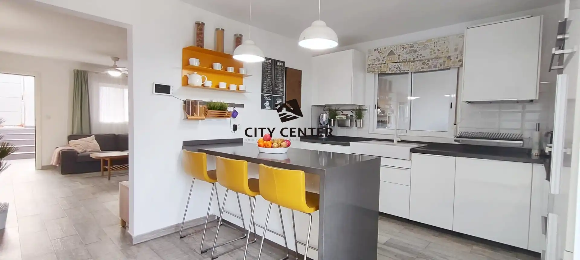 Detached house with garden for sale in Arico, imagen 3