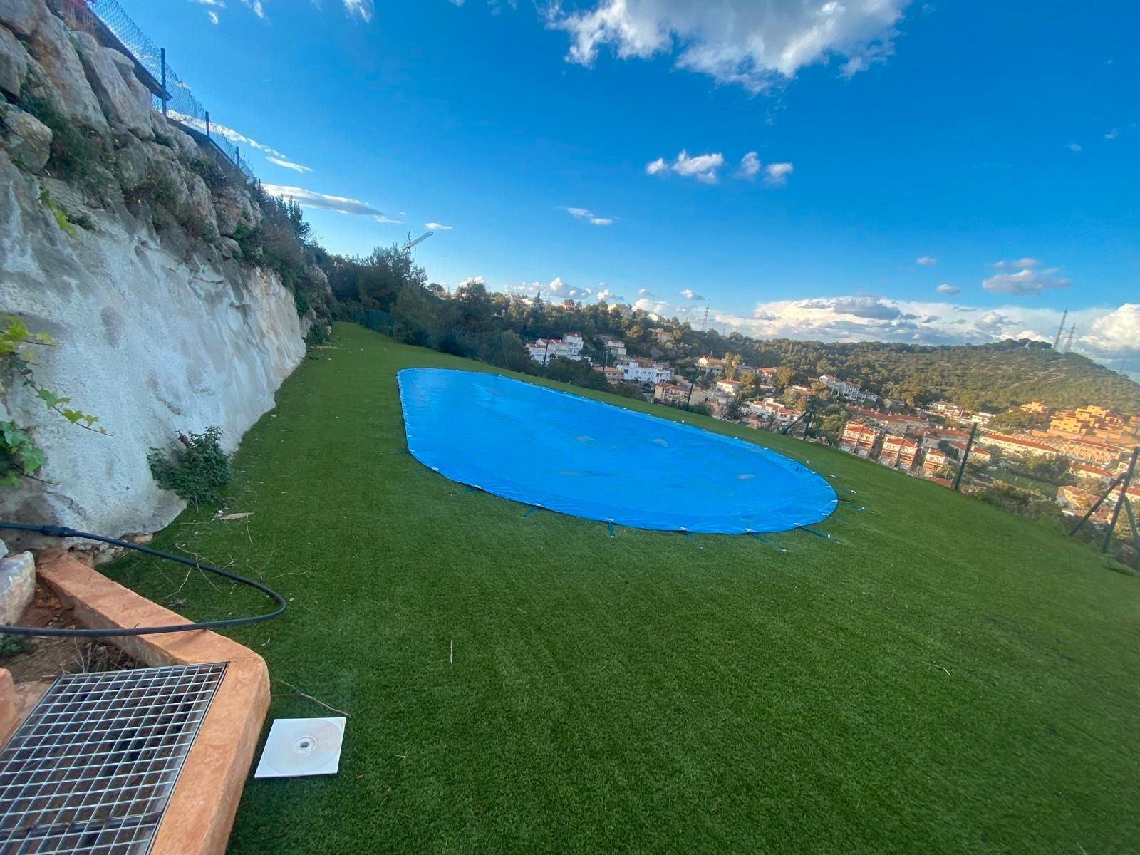 Swimming pool of Single-family semi-detached for sale in Calafell  with Air Conditioner, Heating and Parquet flooring