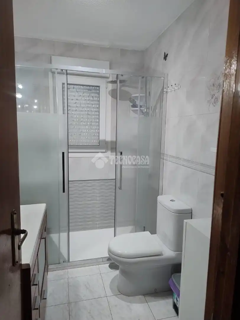 Baño de Casa o chalet en venta en El Casar de Escalona con Calefacción