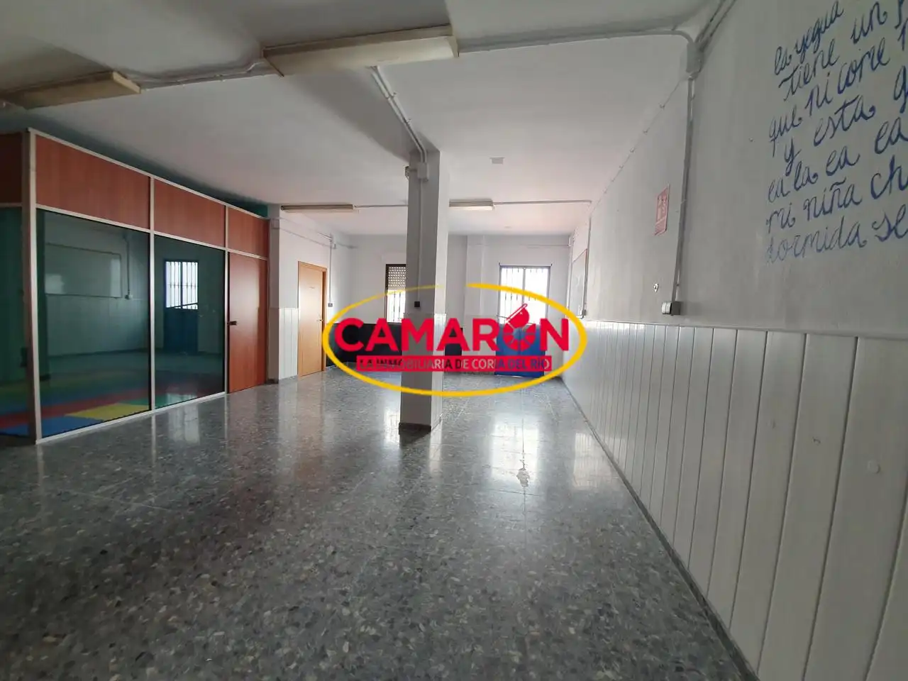 Local comercial en venta en Coria del Río, imagen 4