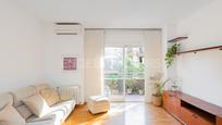 Living room of Apartment for sale in  Barcelona Capital  with Air Conditioner, Terrace and Balcony