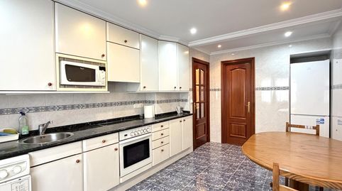 Foto 4 de Piso en venta en Lasarte-Oria, Gipuzkoa