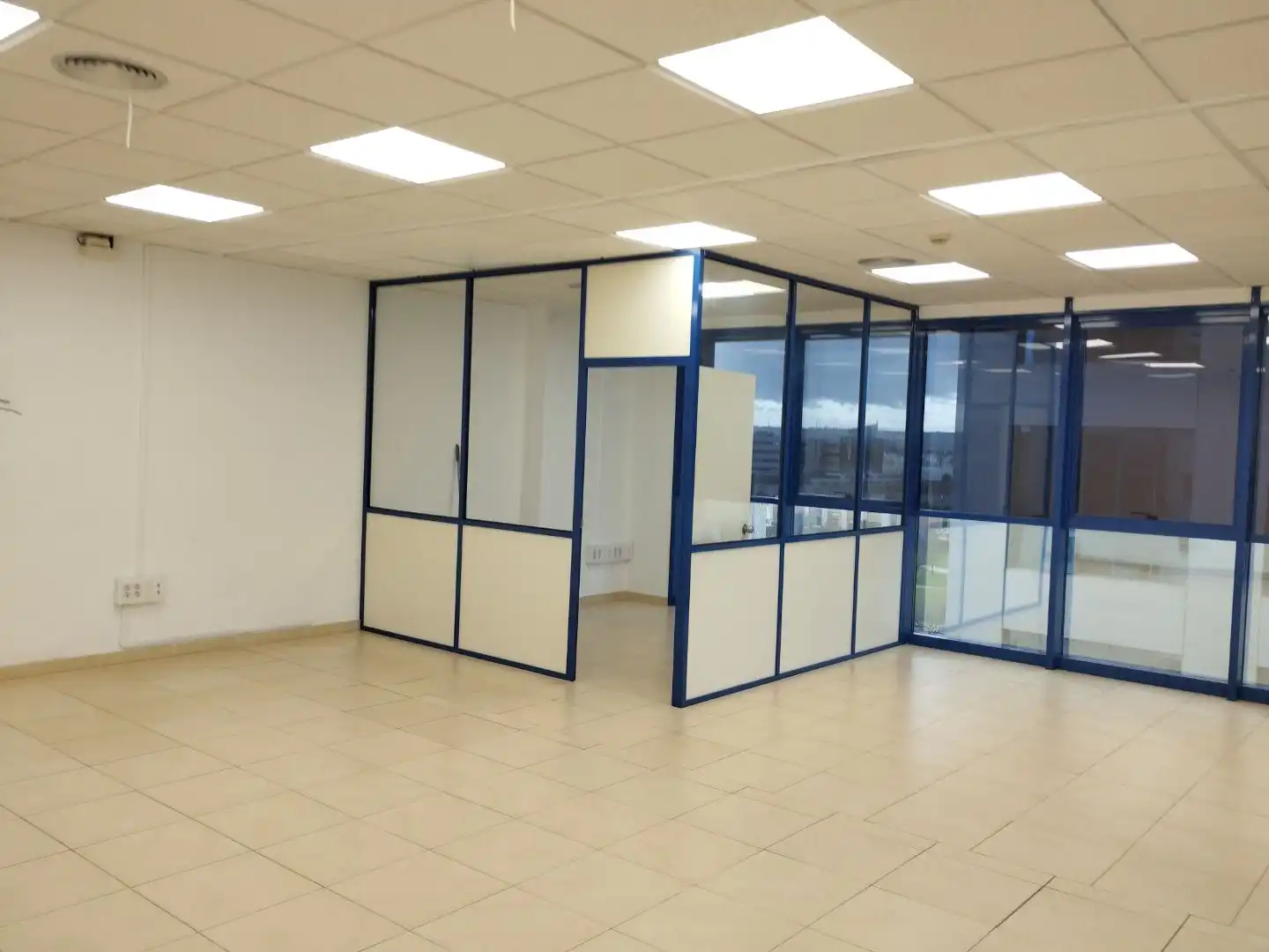 Office space with lift to rent in Calle Arquitectura 3, imagen 2