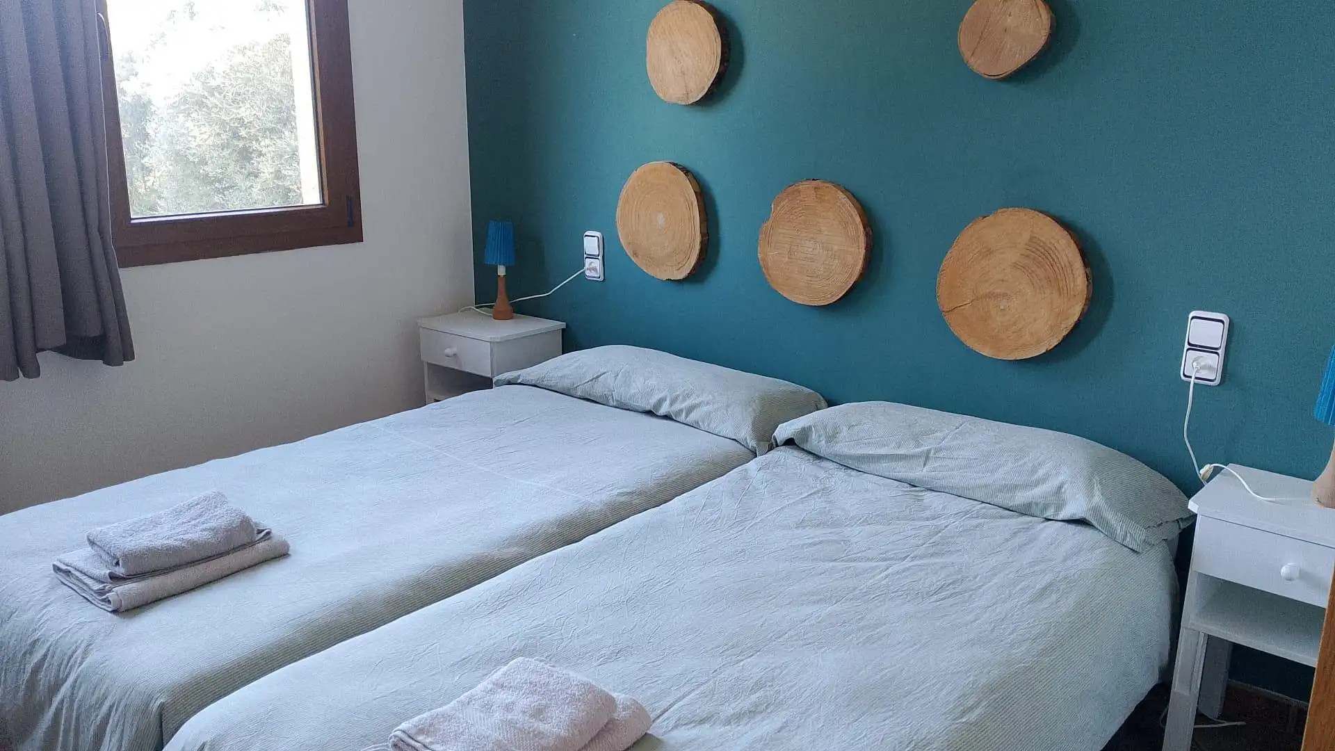 Schlafzimmer von Country house zum Verkauf in Porqueres mit Heizung, Privatgarten und Ofen