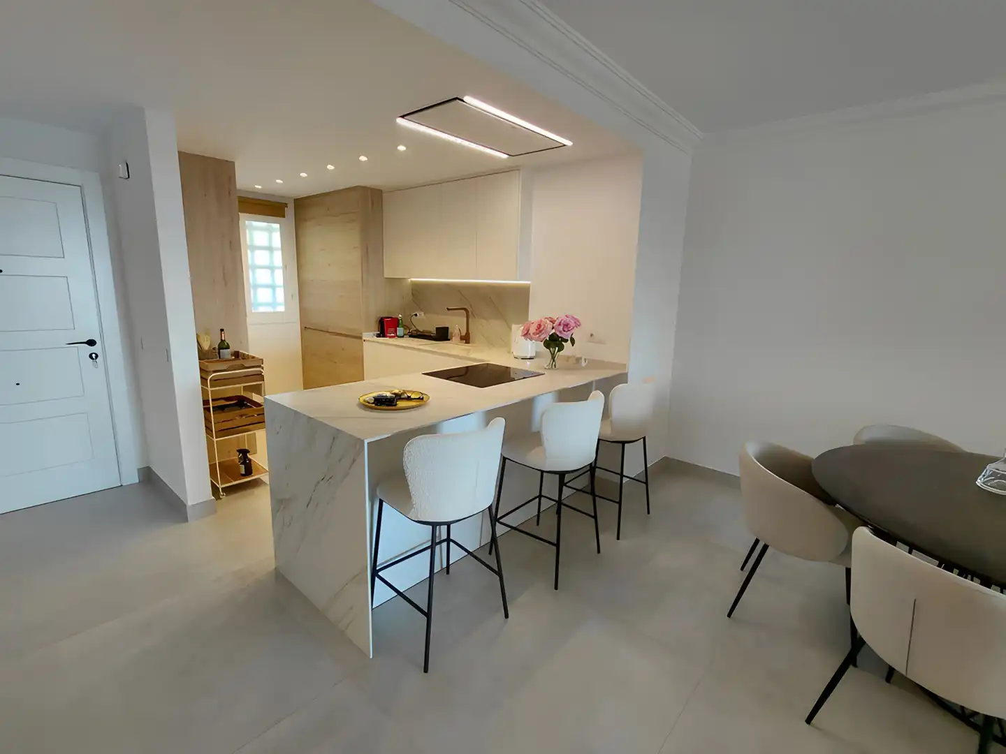 Apartamento con piscina en venta en Milla de Oro, imagen 8