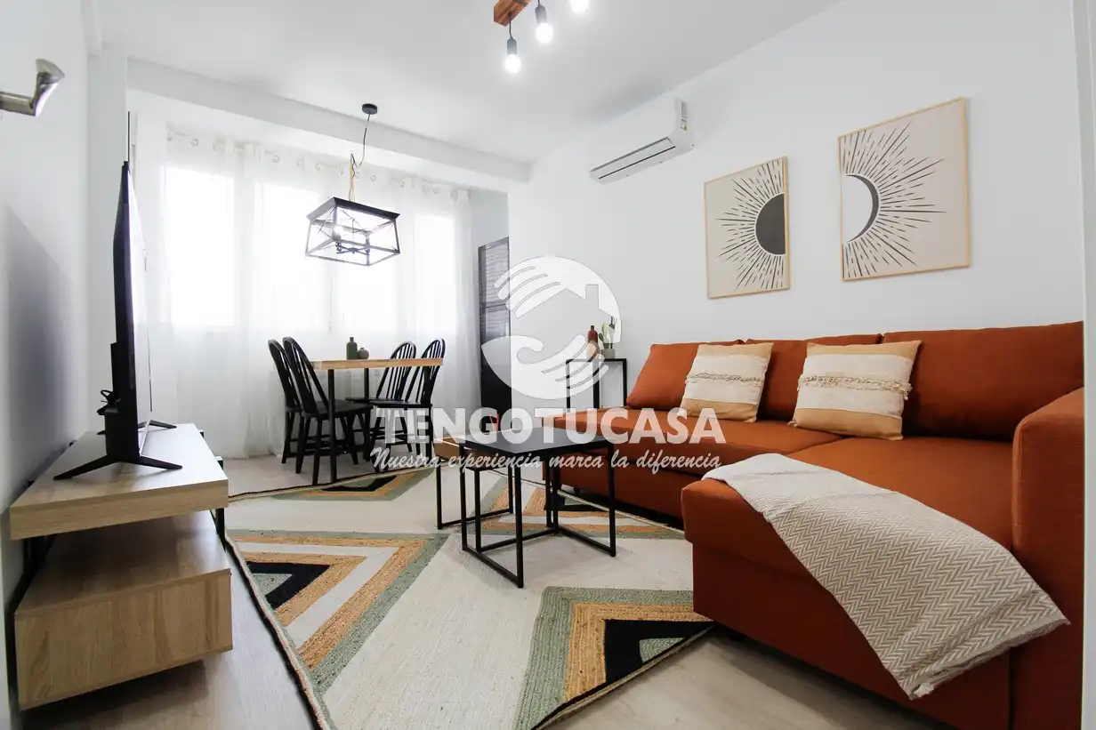 Sala de estar de Piso en venta en  Madrid Capital con Aire acondicionado, Calefacción y Parquet