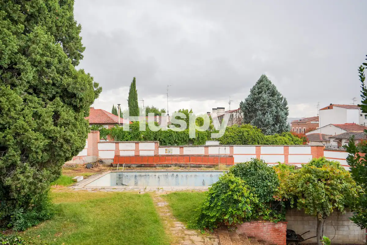 Casa con terraza en venta en Plaza General Vives, imagen 40