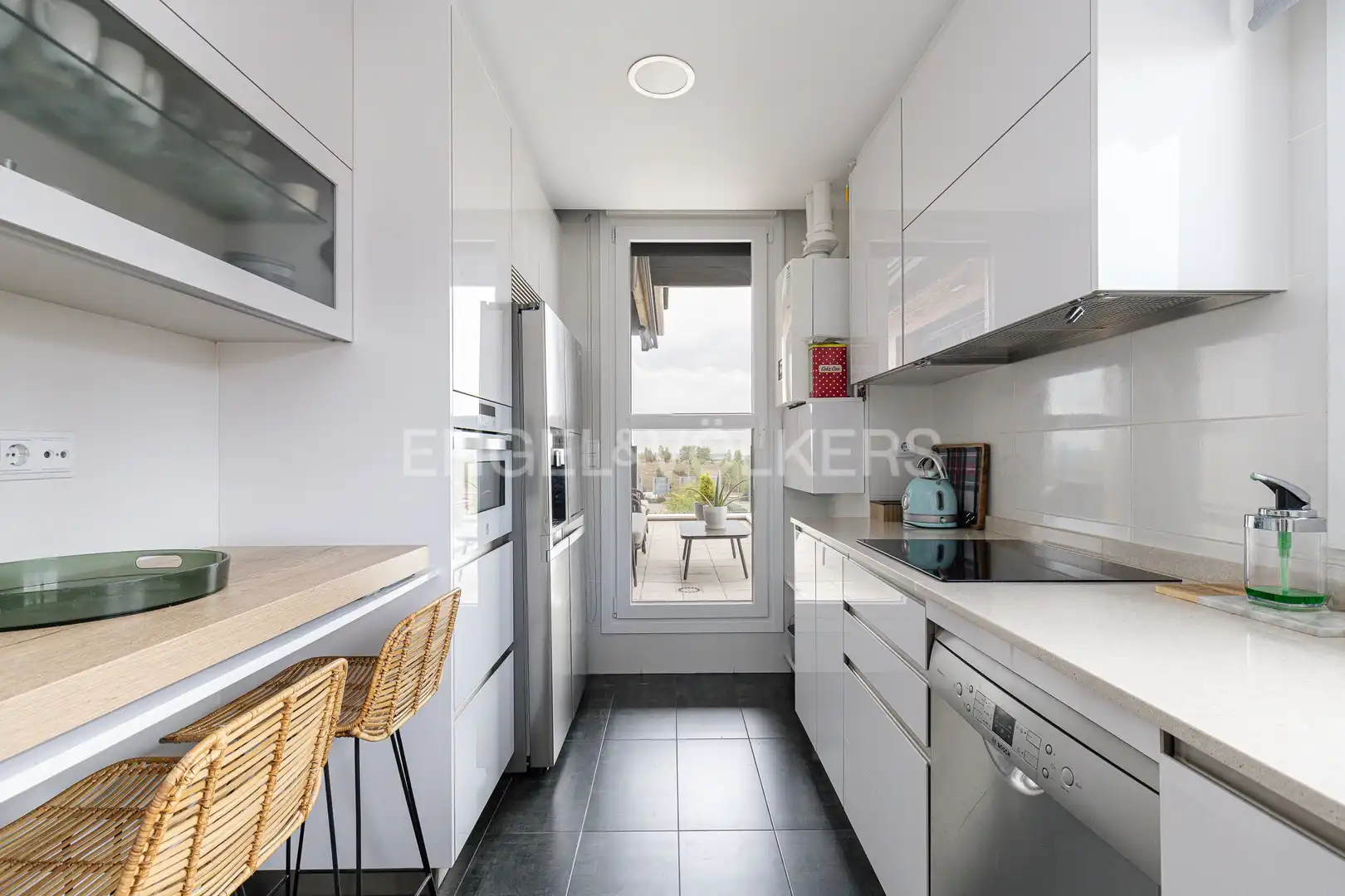 Kitchen of Attic for sale in Majadahonda  with Air Conditioner, Heating and Terrace