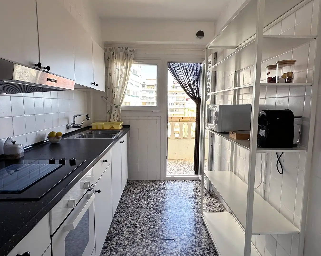 Cocina de Apartamento en venta en Tavernes de la Valldigna con Terraza y Amueblado