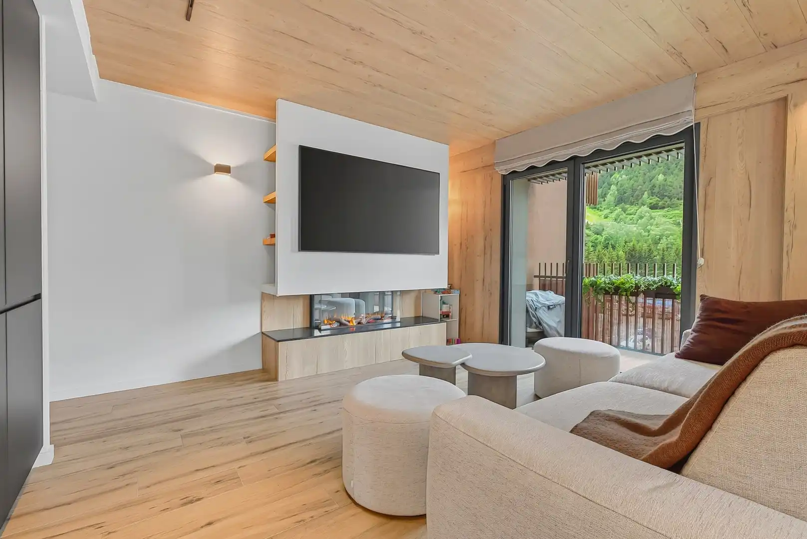 Wohnzimmer von Wohnung zur Miete in Canillo mit Heizung, Terrasse und Abstellraum