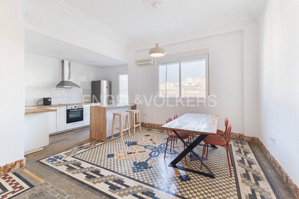 Cuina de Apartament de lloguer en  Valencia Capital amb Aire condicionat, Calefacció i Traster
