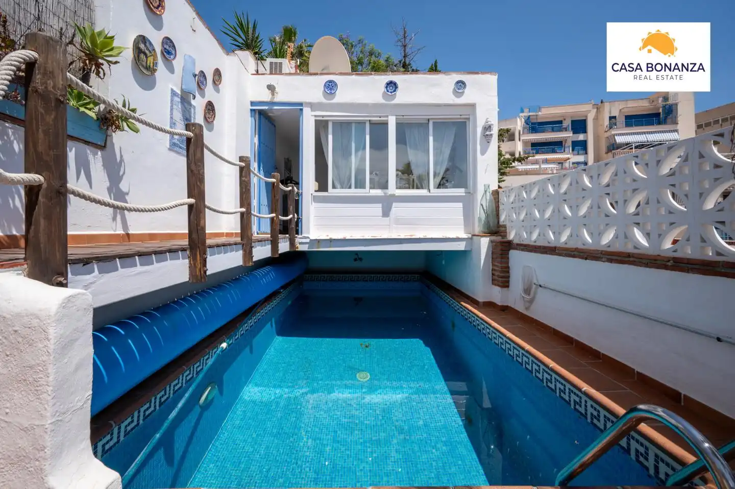Piscina de Casa o chalet en venta en Almuñécar con Terraza, Piscina y Amueblado
