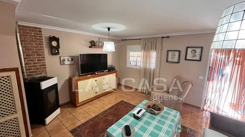 Photo 3 of Single-family semi-detached for sale in San García, Algeciras