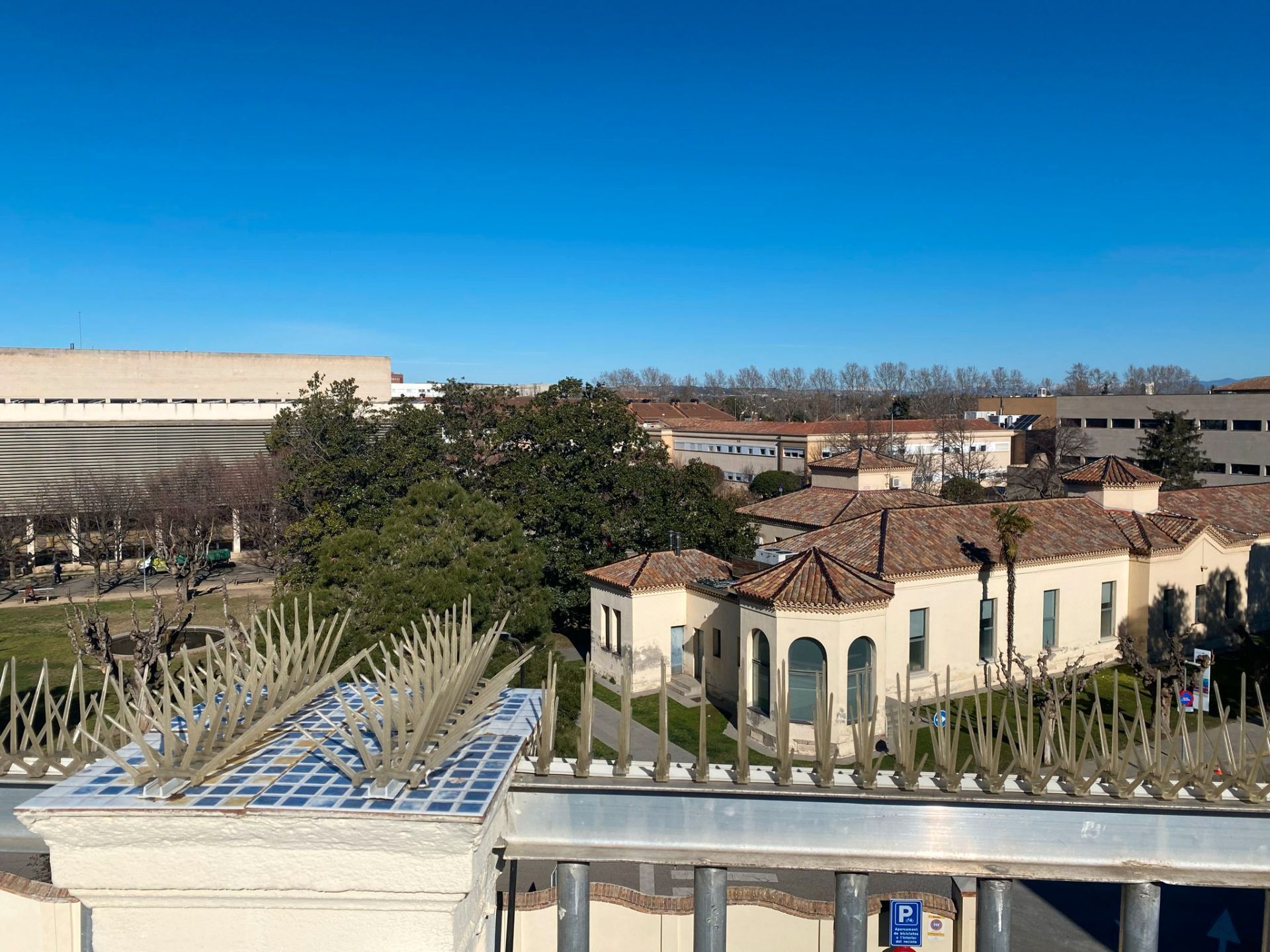Vista exterior de Casa o xalet en venda en  Lleida Capital amb Aire condicionat, Calefacció i Jardí privat