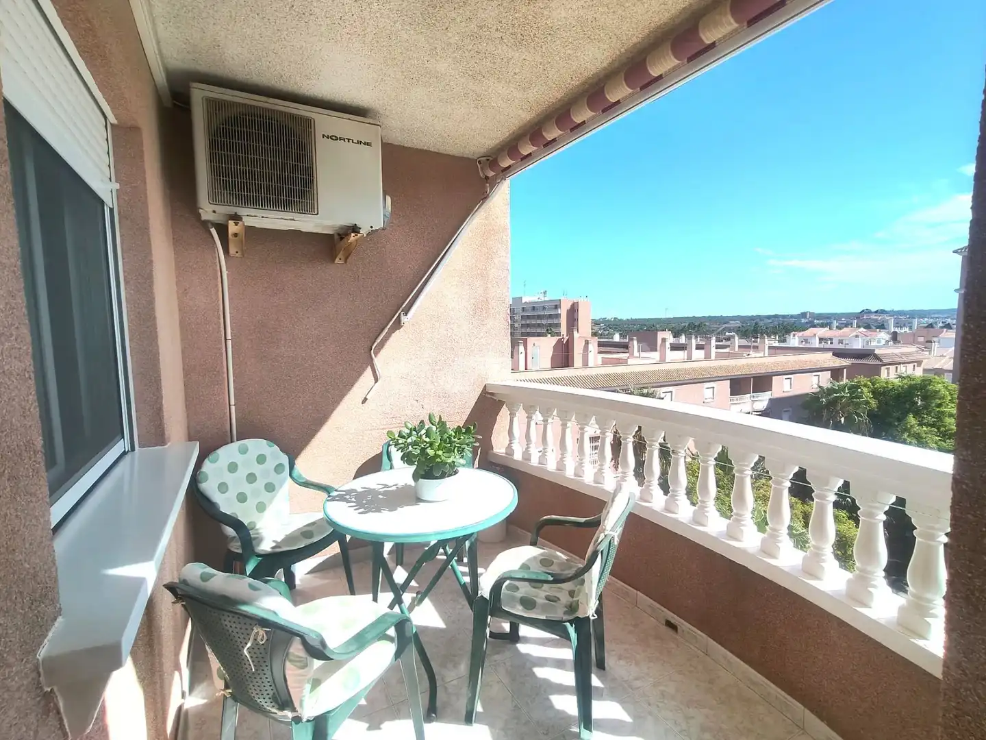 Apartament amb piscina de lloguer a Santa Pola ciudad