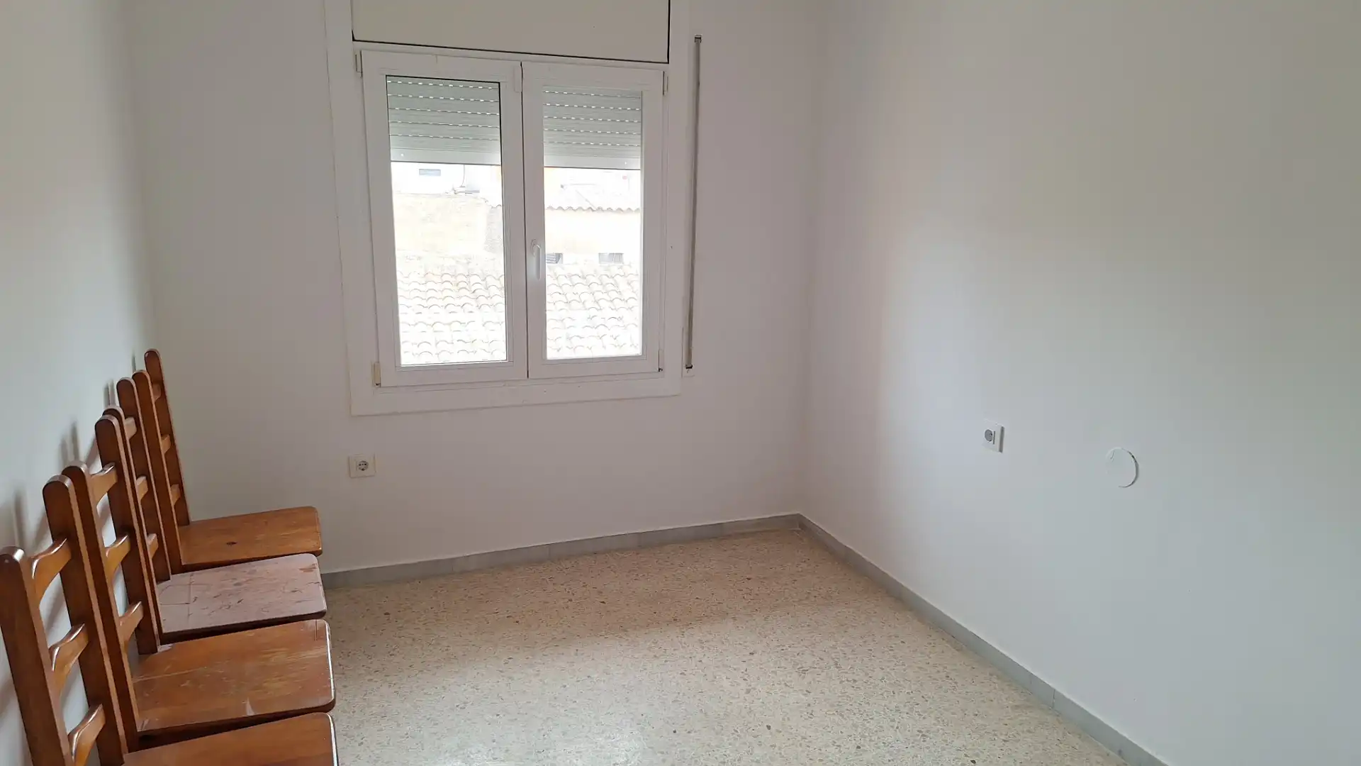 Habitación de Piso en venta en Vilafranca del Penedès con Horno, Lavadora y Balcón