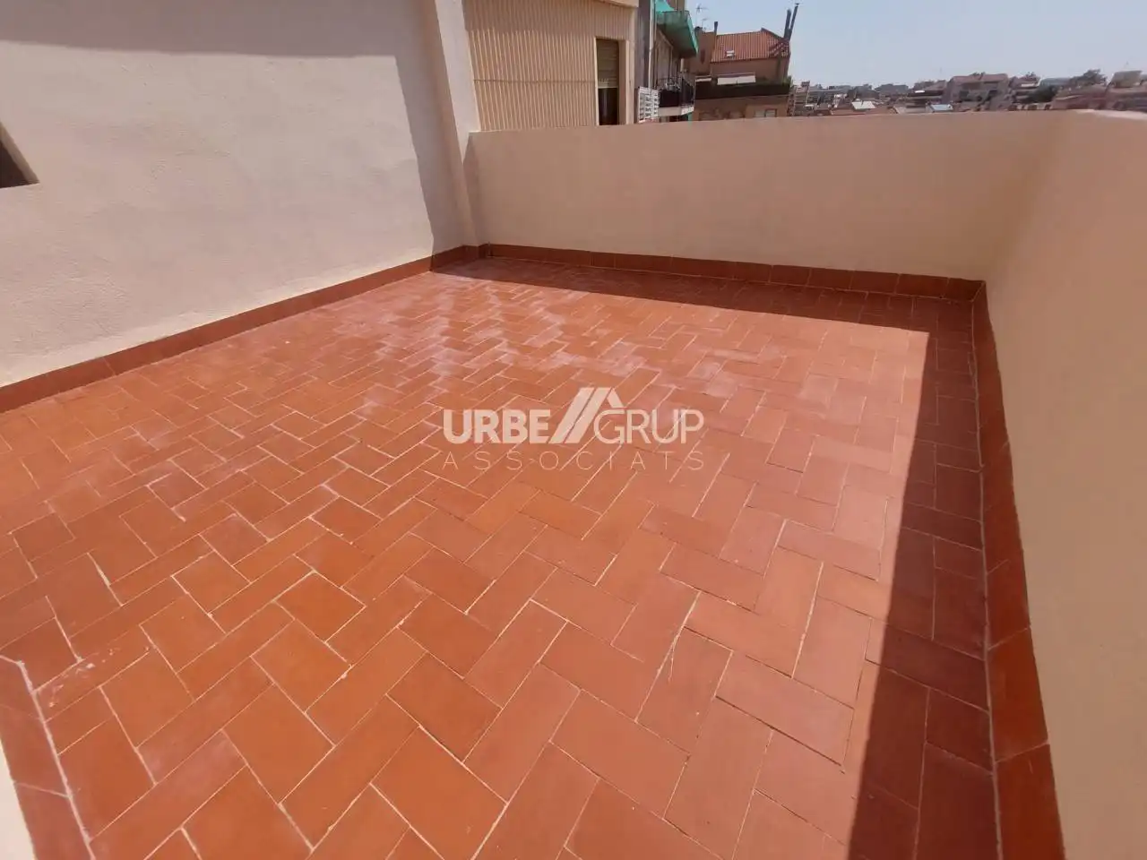 Terraza de Piso en venta en Terrassa con Calefacción, Terraza y Alarma