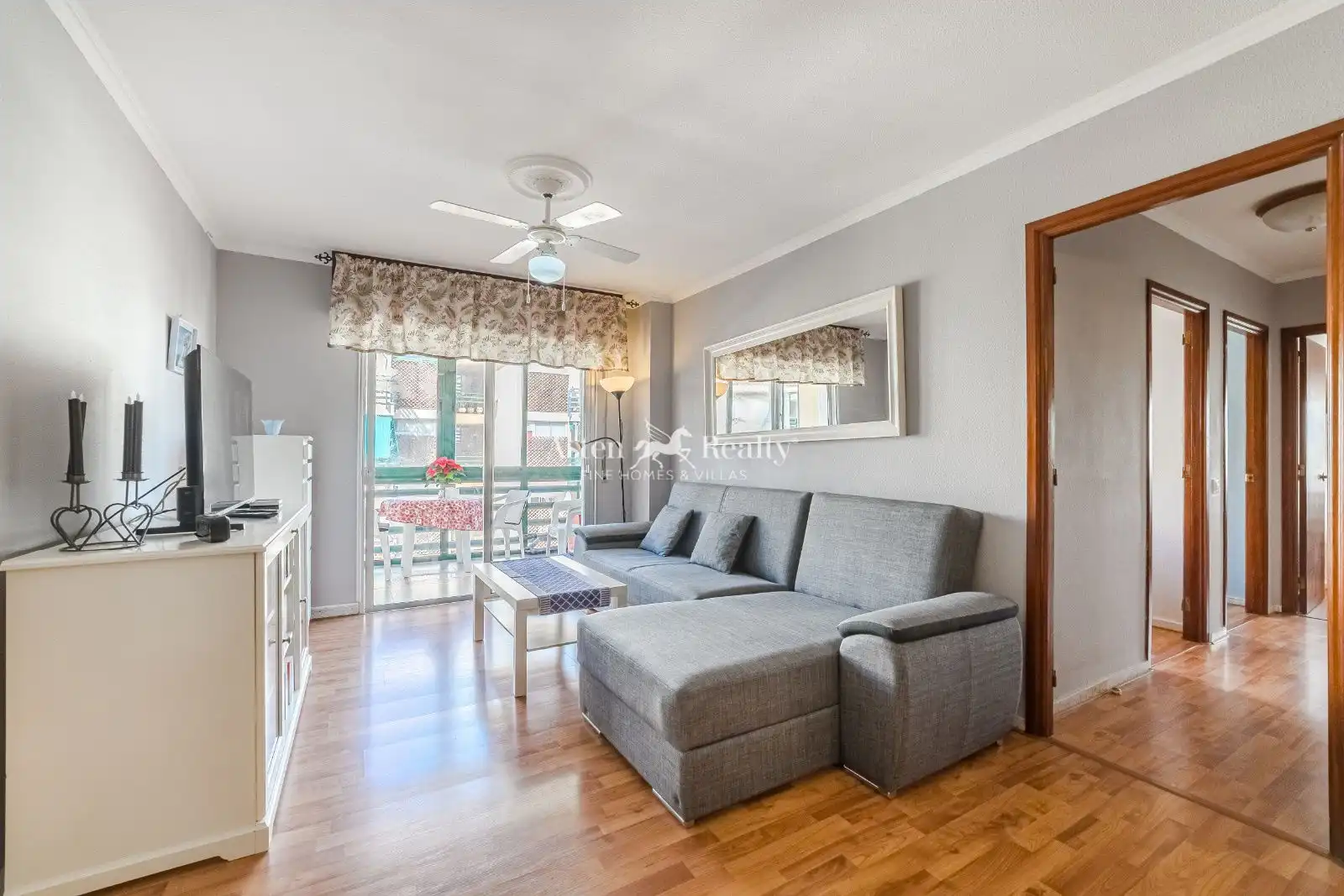 Apartment mit Pool zum Verkauf in Juan Carlos I