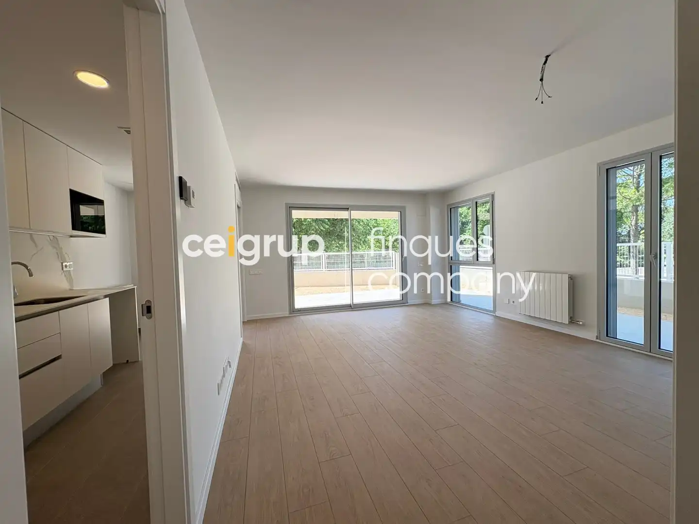 Sala de estar de Planta baja en venta en Girona con Calefacción, Terraza y Trastero