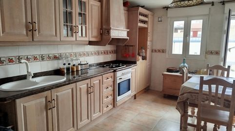 Foto 4 de Casa adosada de alquiler en Novelda, Alicante