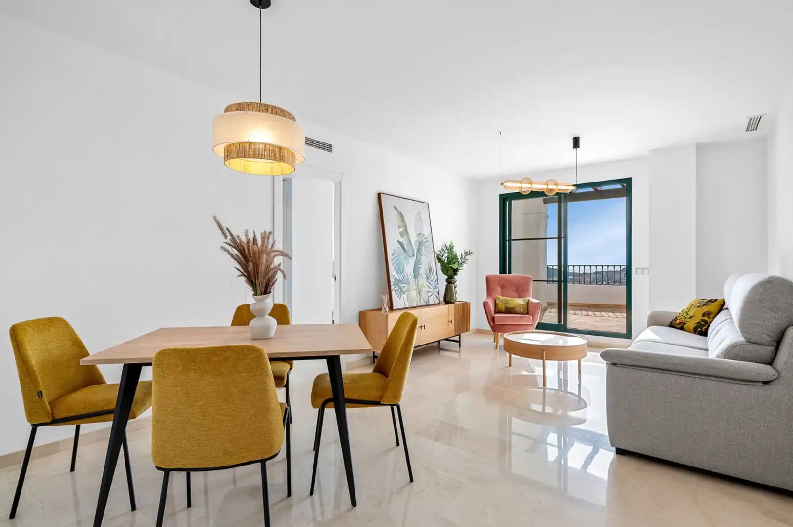 Apartment with pool for sale in Golf Bahía, imagen 8