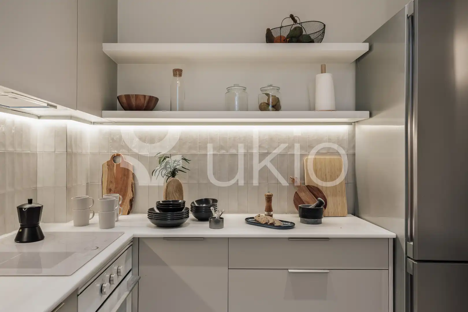 Cocina de Apartamento de alquiler en Barcelona con Aire acondicionado, Calefacción y Amueblado