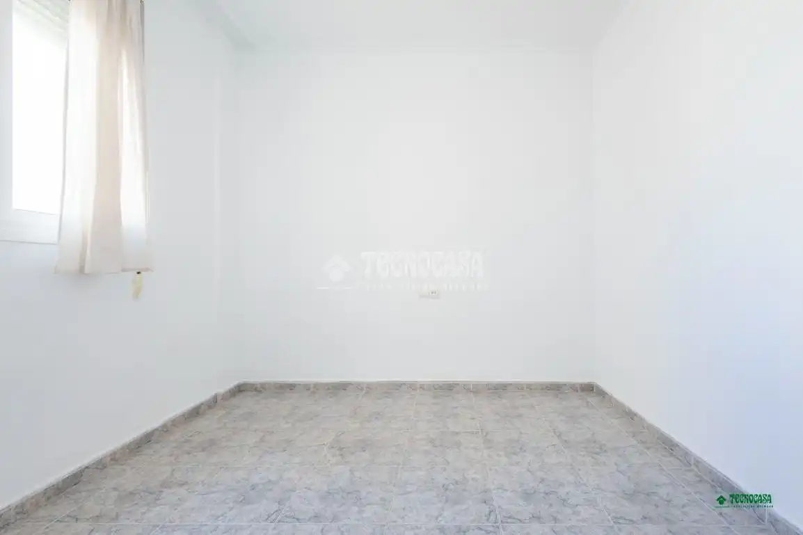 Habitación de Piso en venta en Almería con Terraza