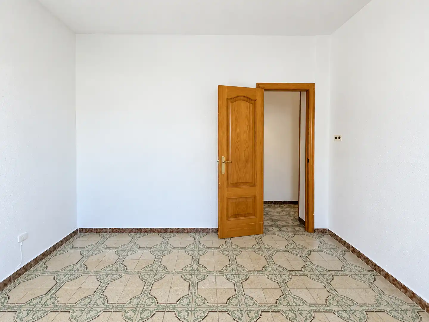 Flat for sale in Benicalap