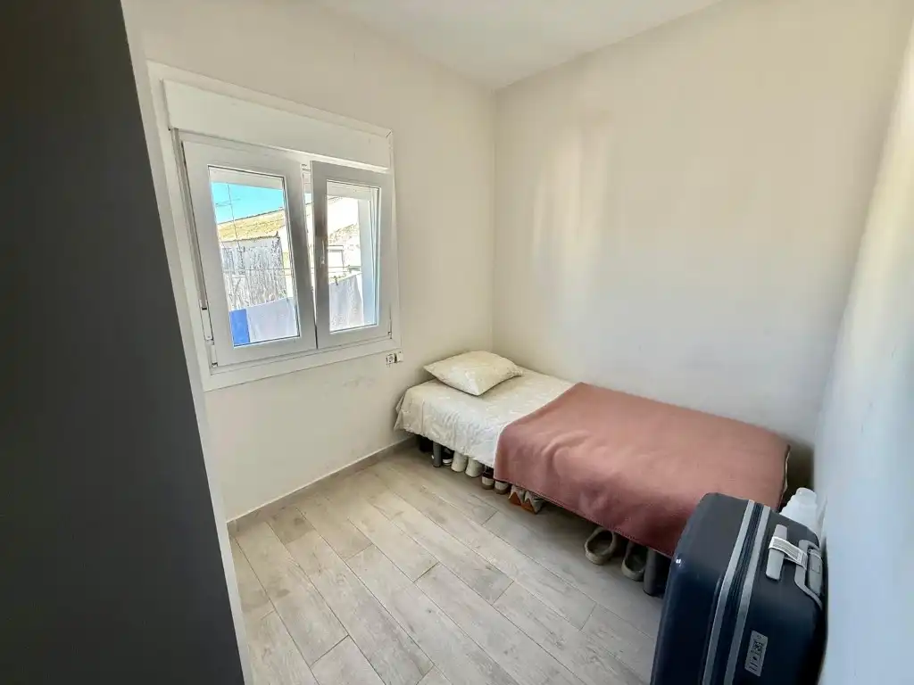 Bedroom of Flat for sale in Sevilla