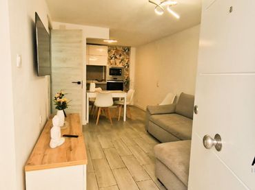 Casa a schiera con balcone in vendita a Casco Urbano