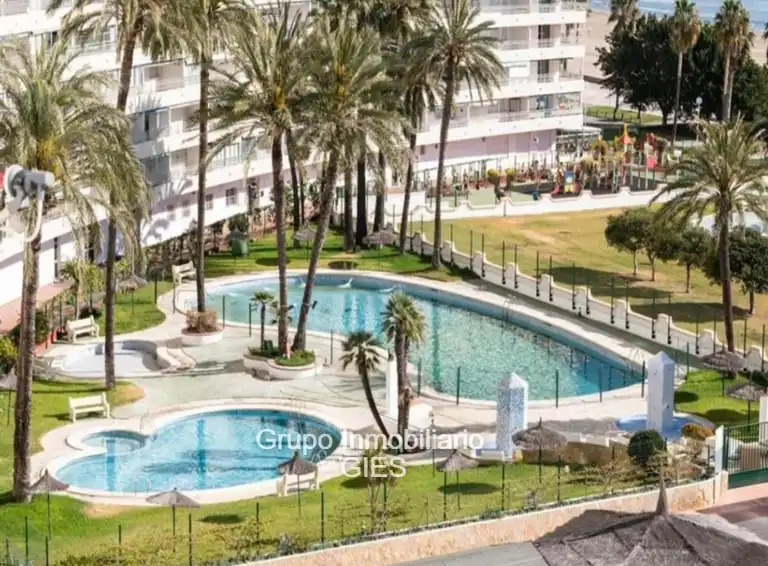 Piscina de Apartamento en venta en Cullera con Aire acondicionado, Calefacción y Terraza
