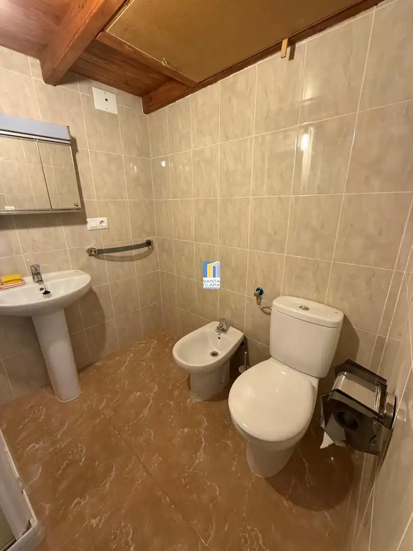 Bathroom of Houses for sale in Mayalde