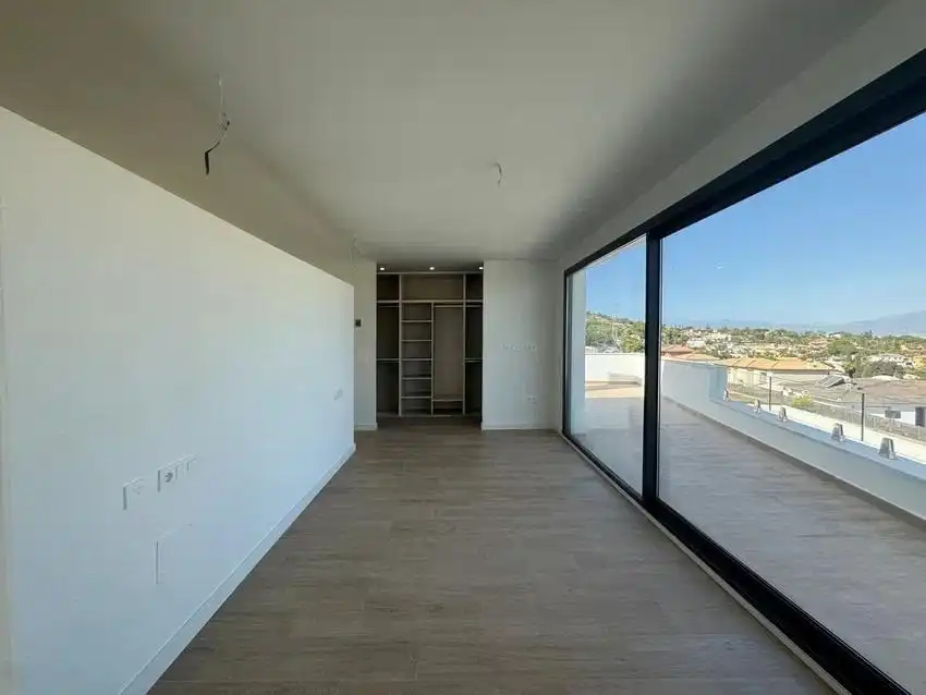 Chalet con terraza en venta en Pinos de Alhaurín - Periferia, imagen 30