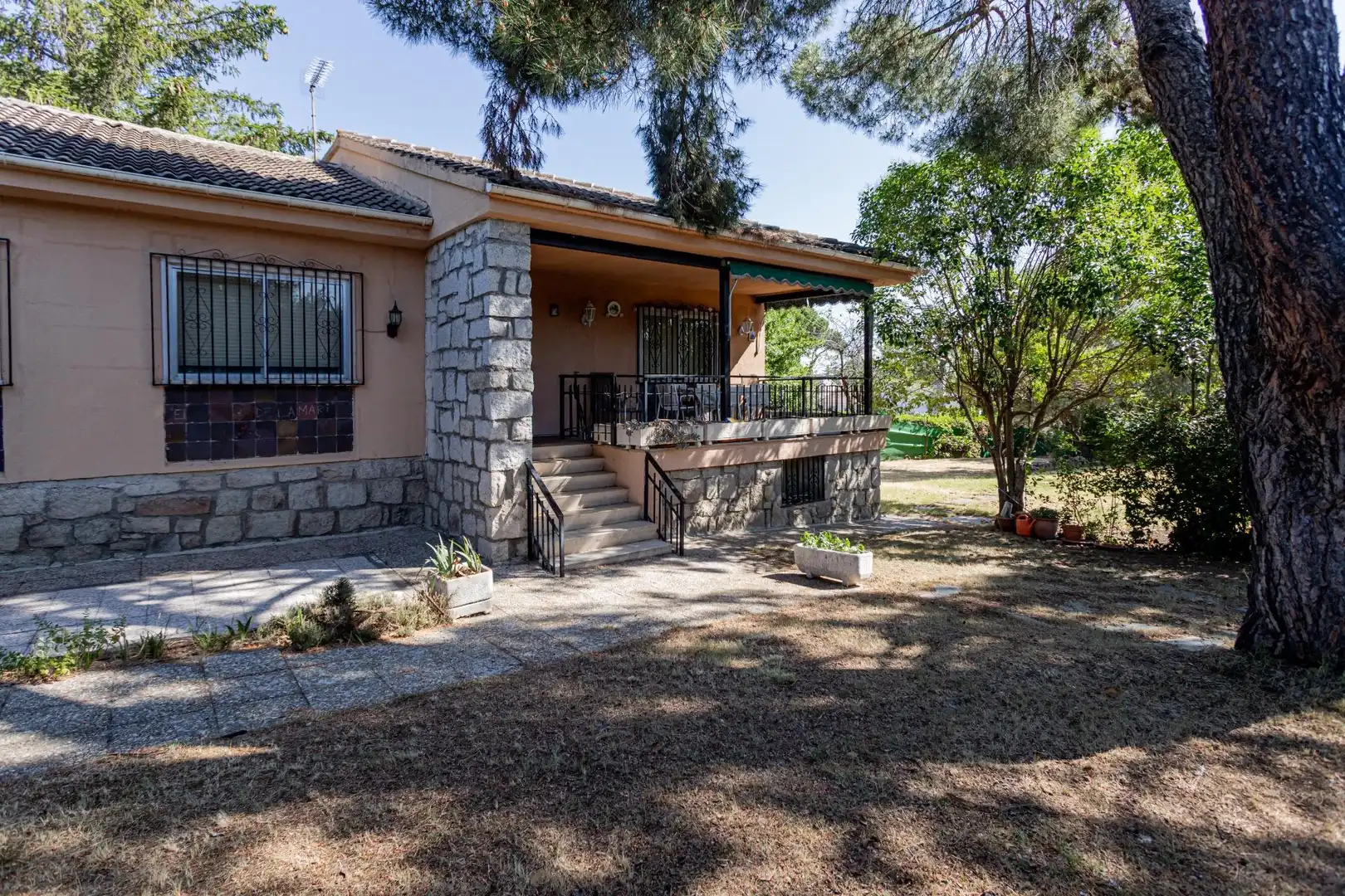 Chalet con piscina en venta en El Molar (Madrid), imagen 11