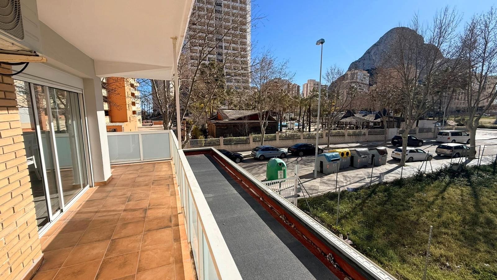 Vista exterior de Apartament en venda en Calpe / Calp amb Aire condicionat, Terrassa i Moblat