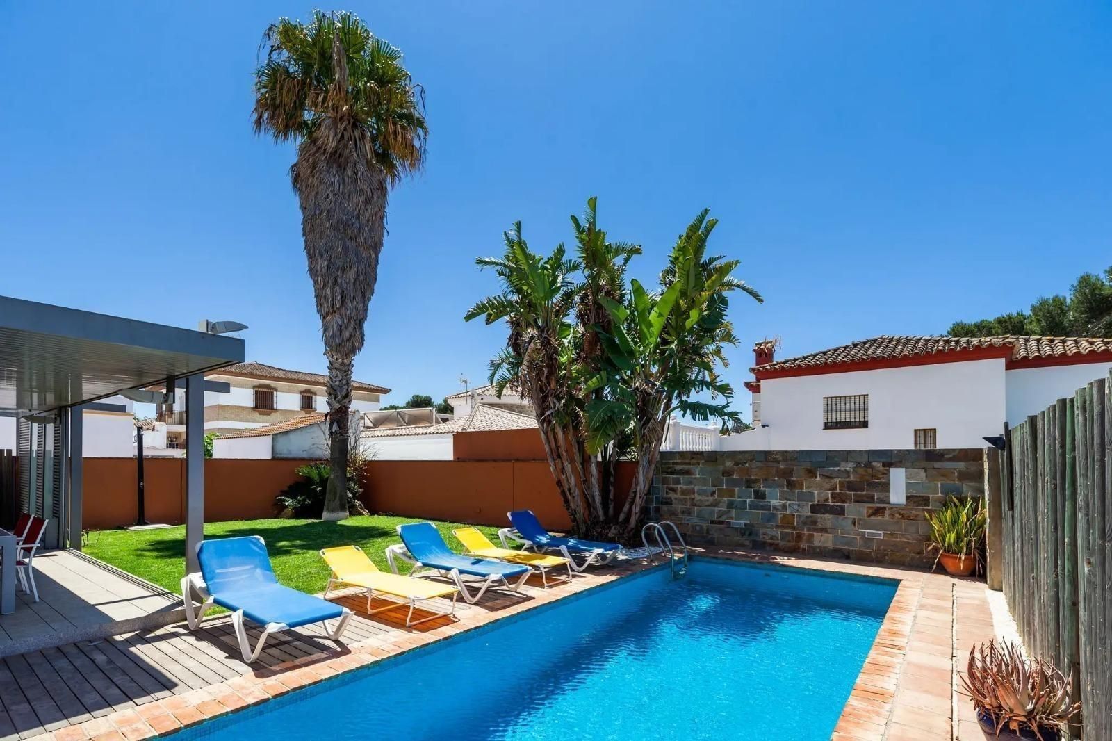 Swimming pool of House or chalet for sale in Chiclana de la Frontera