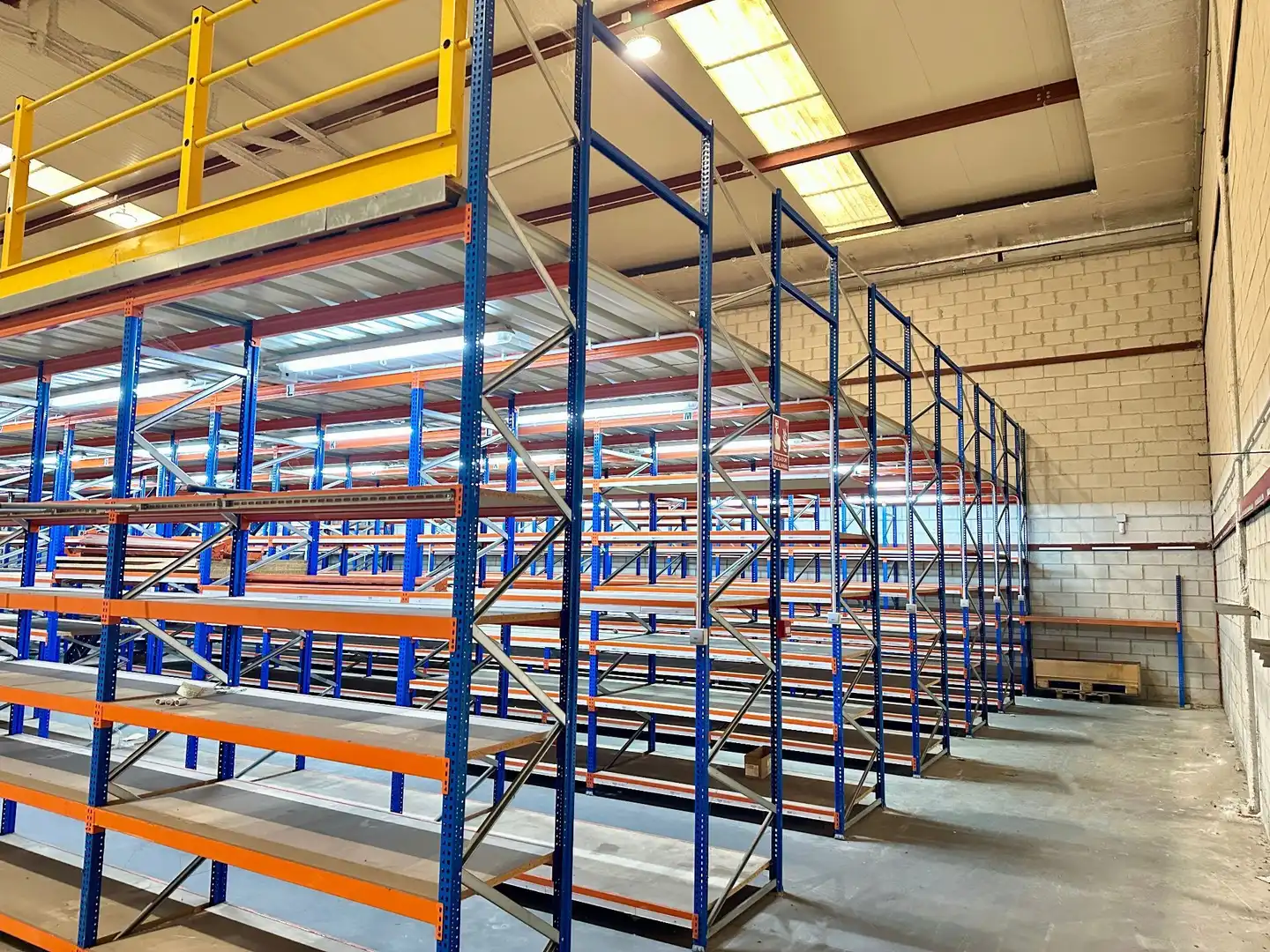 Nau industrial en venda a Cartes, imagen 3