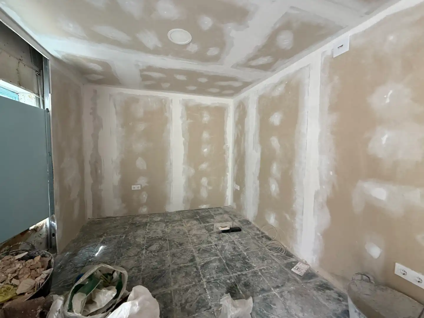 Detached homes for sale in Oliva  with Terrace, Storage room and Balcony