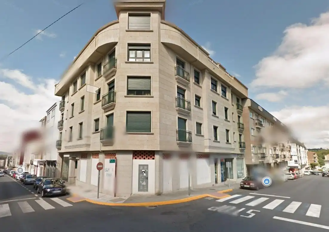 Geschaftsraum zum Verkauf in Calle MONTE DO FARO, 55, Lalín