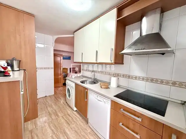 Cocina de Piso en venta en Madrid con Calefacción