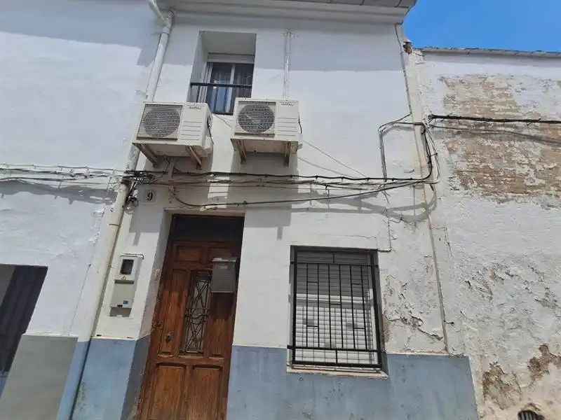 Exterior view of Houses for sale in Enguera
