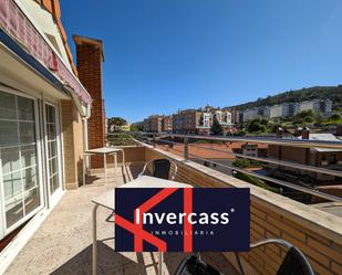 Vista exterior de Àtic de lloguer en Castro-Urdiales amb Terrassa