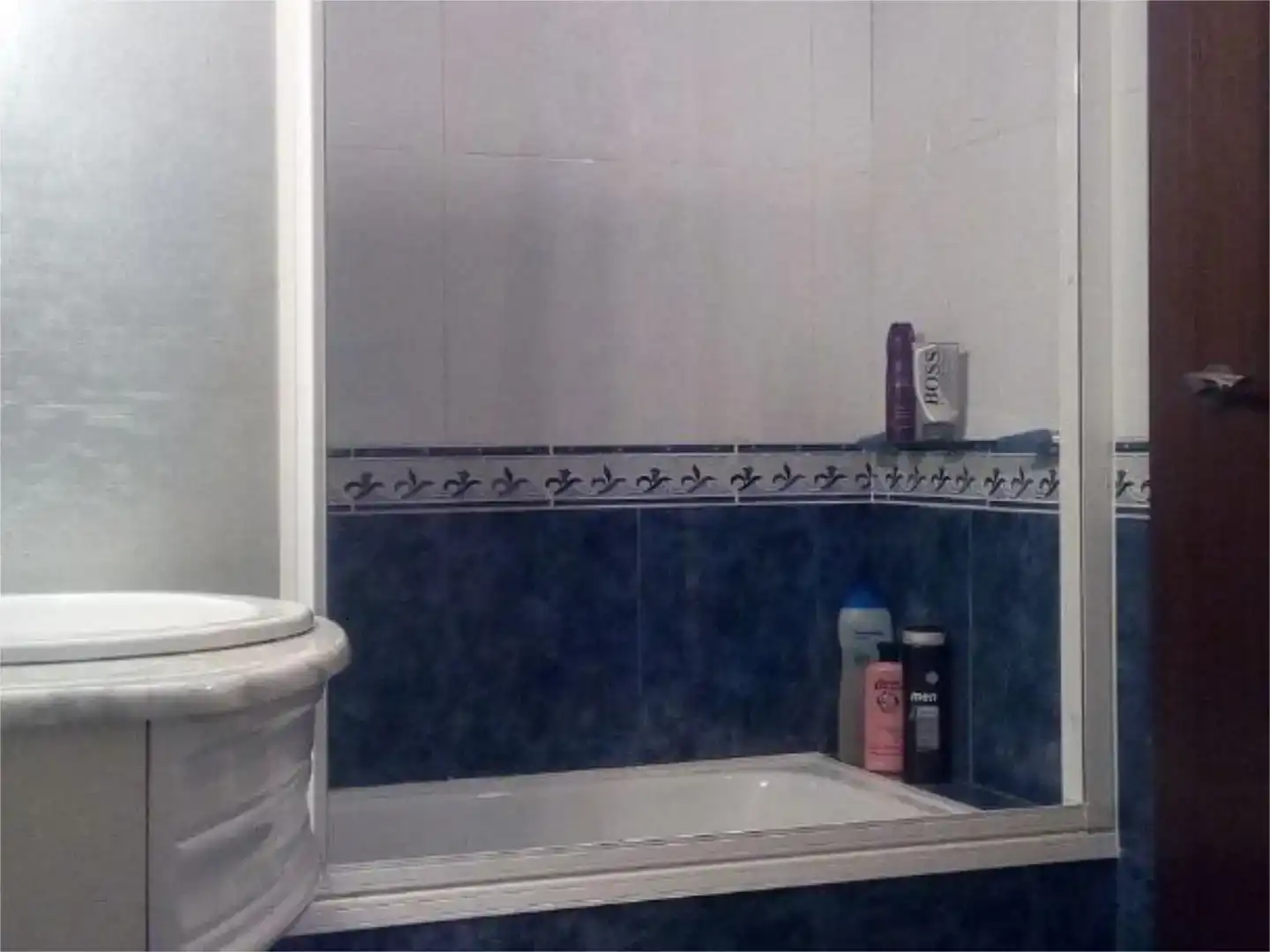 Badezimmer von Wohnung zur Miete in Torrelavega  mit Balkon