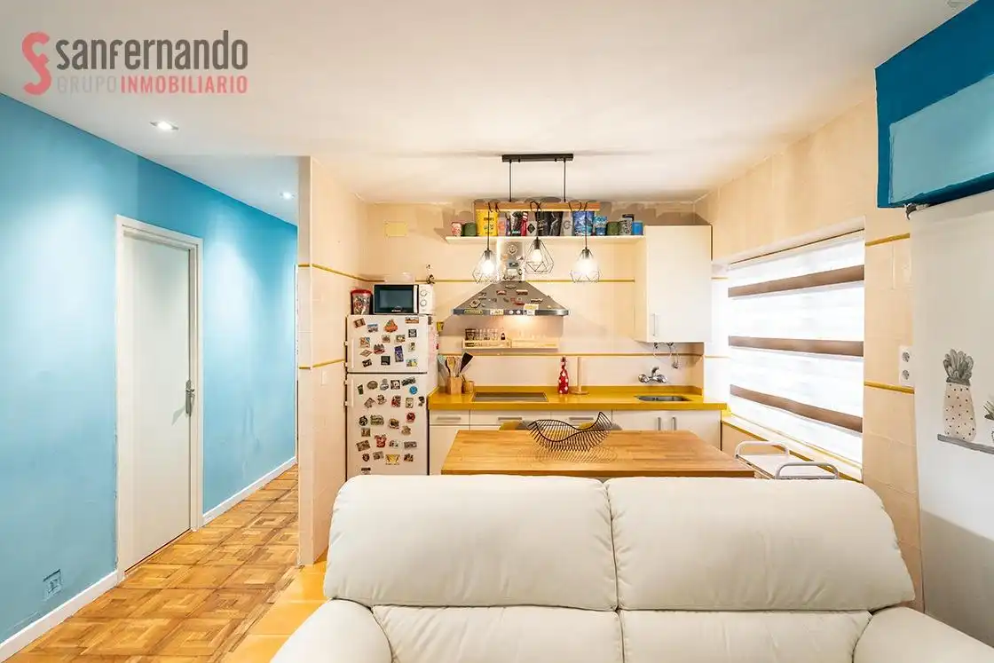 Kitchen of Flat for sale in Torrelavega   with Parquet flooring, Terrace and Furnished
