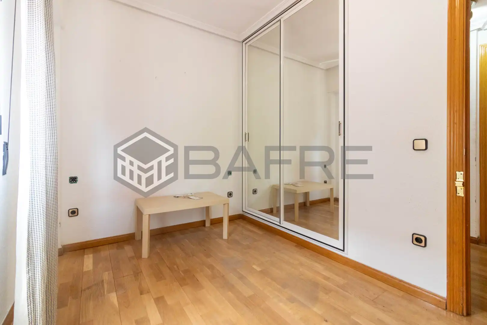 Habitación de Piso en venta en Madrid con Aire acondicionado