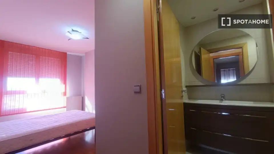 Room in Rochapea