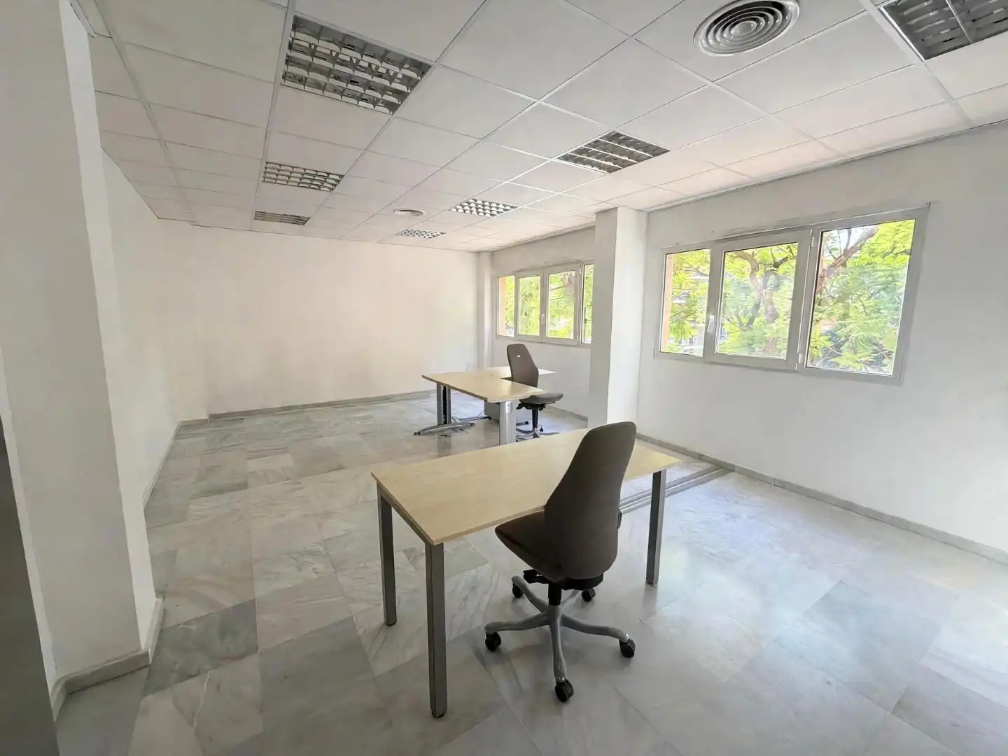 Büro zur Miete in Nervión