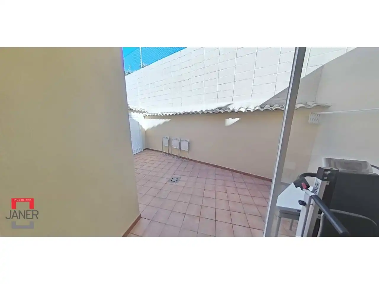 Balcony of Houses for sale in Tomares  with Air Conditioner, Heating and Private garden