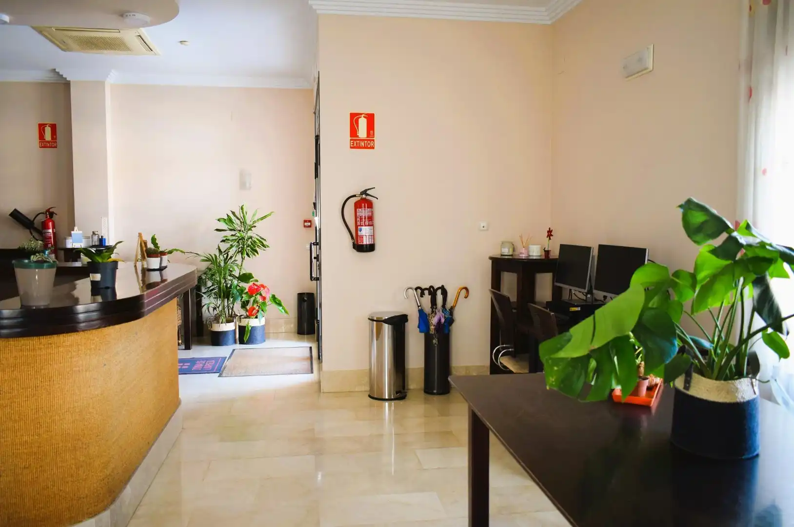Edificio en venta en San Bartolomé de la Torre